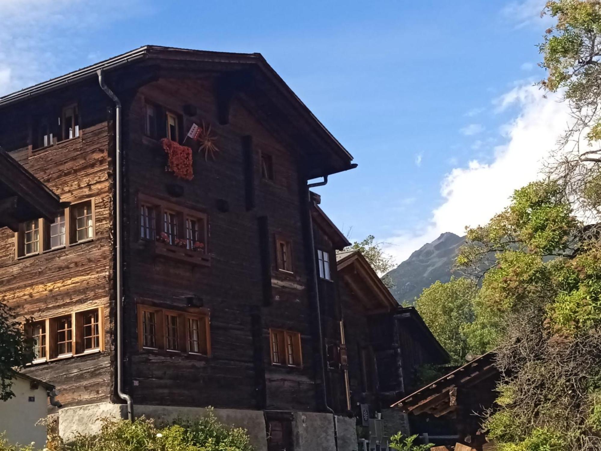 פיש Heimeliges Walliserhaus מראה חיצוני תמונה